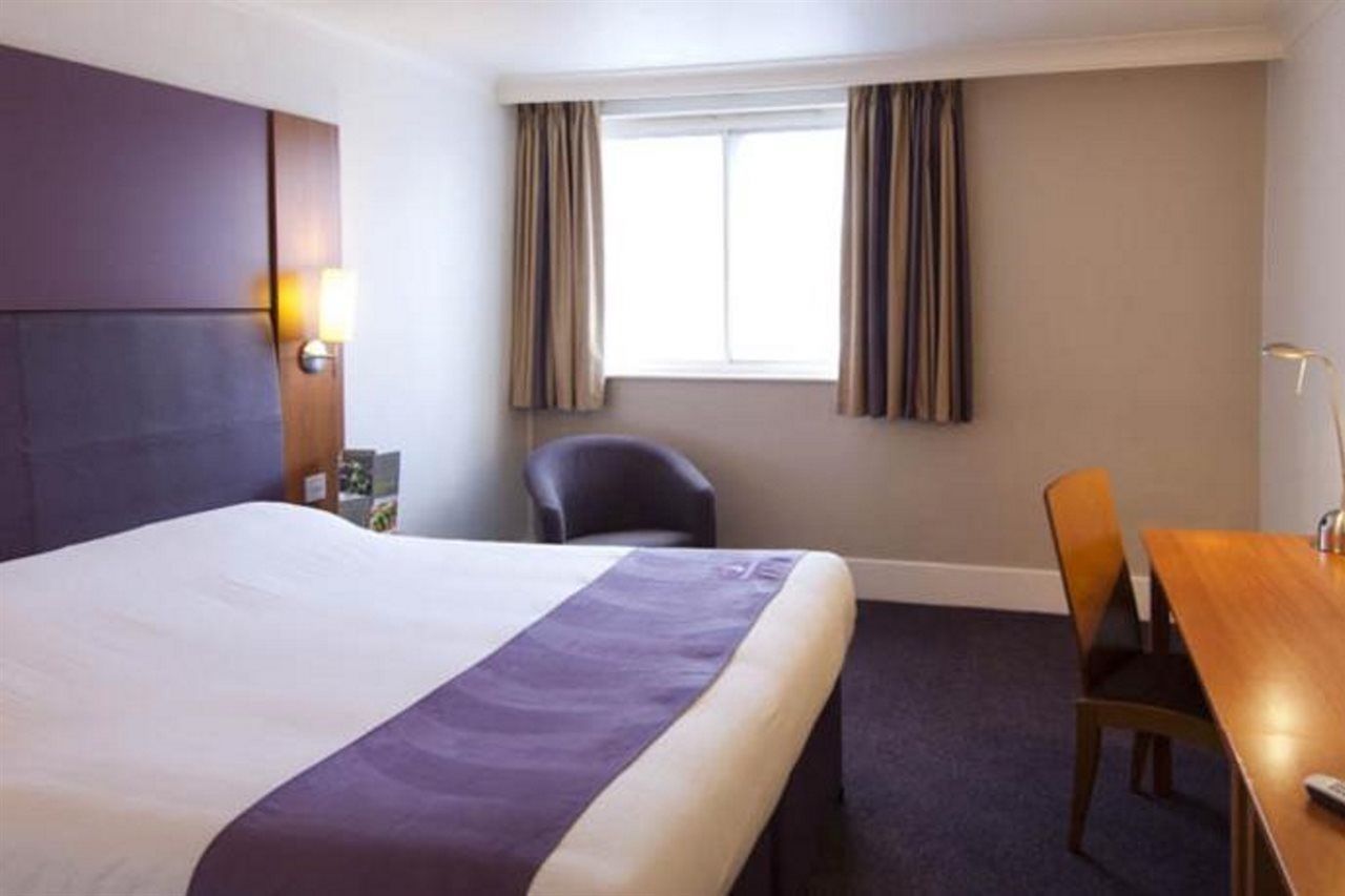 Premier Inn South Mimms/Potters Bar Hotel Exterior foto